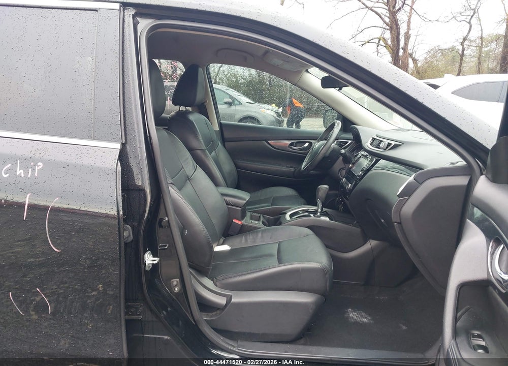 2015 NISSAN ROGUE SL VIN: 5N1AT2MT9FC773399