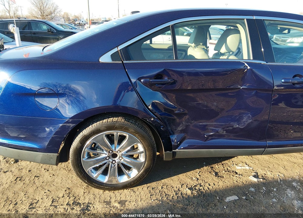 2011 FORD TAURUS LIMITED VIN: 1FAHP2FW2BG165313