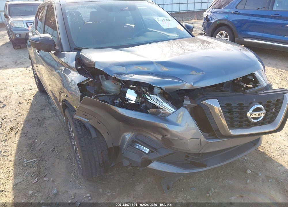 2019 NISSAN KICKS SR VIN: 3N1CP5CUXKL511843