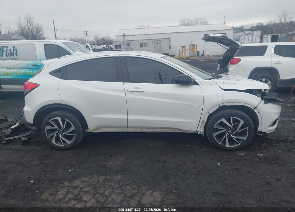 2019 HONDA HR-V SPORT VIN: 3CZRU6H18KM739624