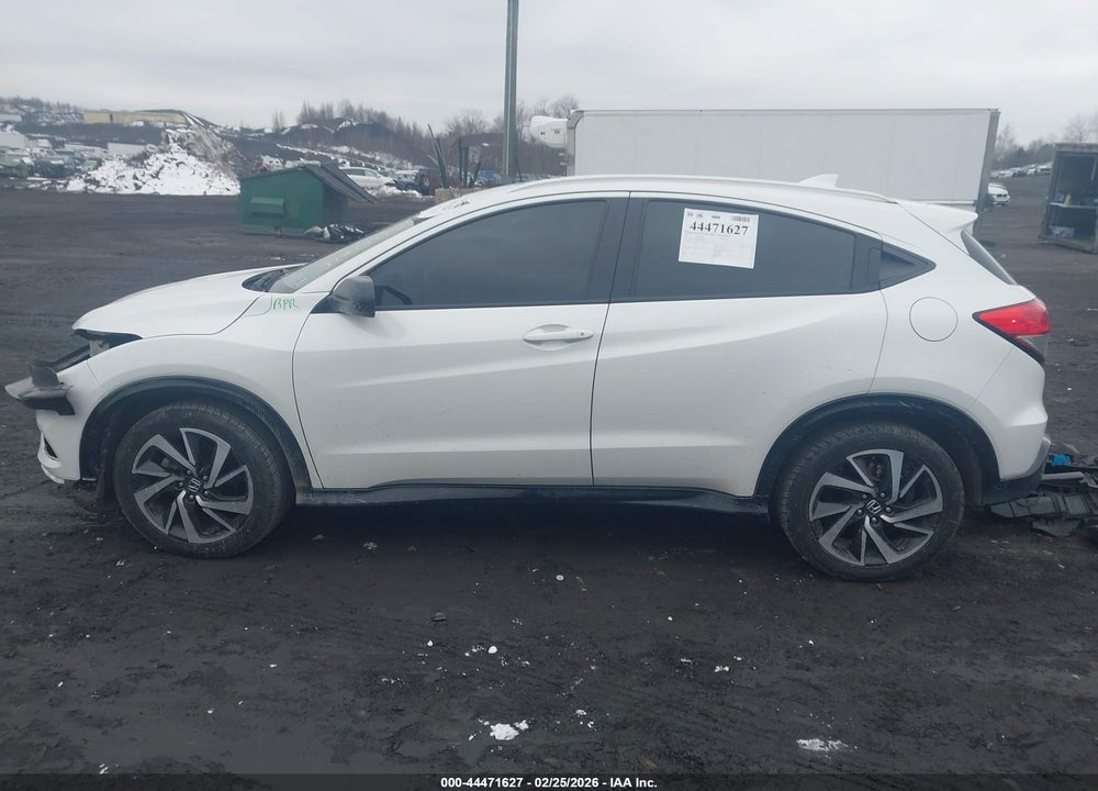 2019 HONDA HR-V SPORT VIN: 3CZRU6H18KM739624