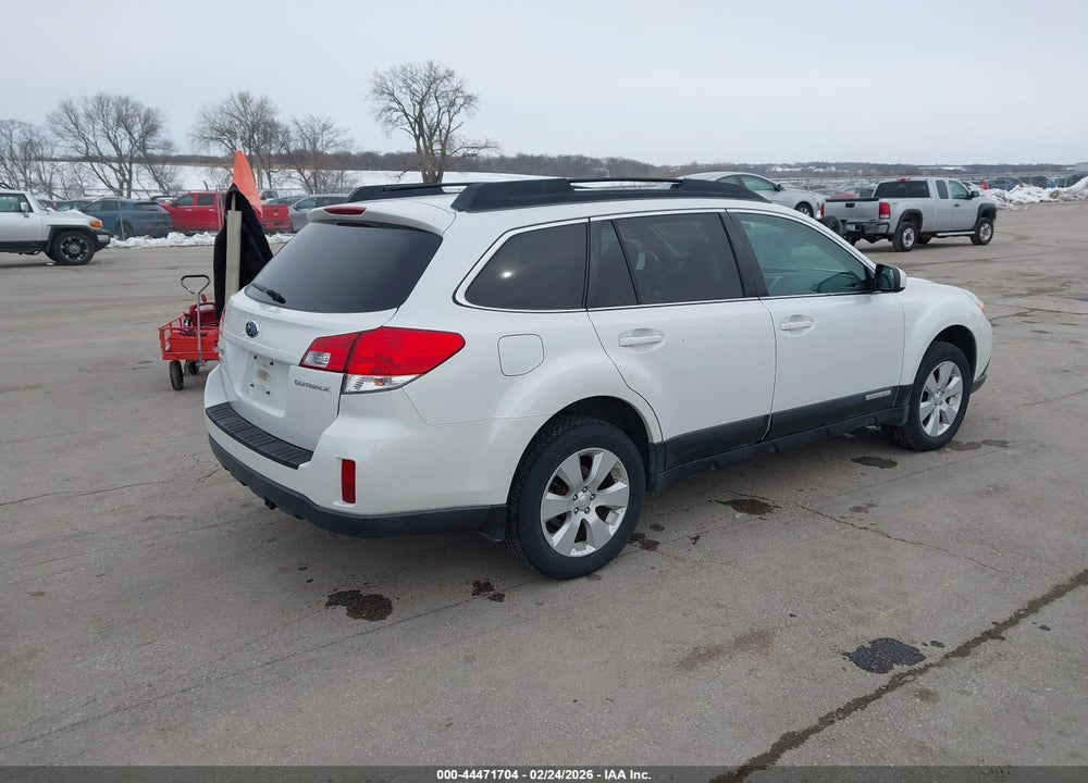 2012 SUBARU OUTBACK 2.5I PREMIUM VIN: 4S4BRCCCXC3204390