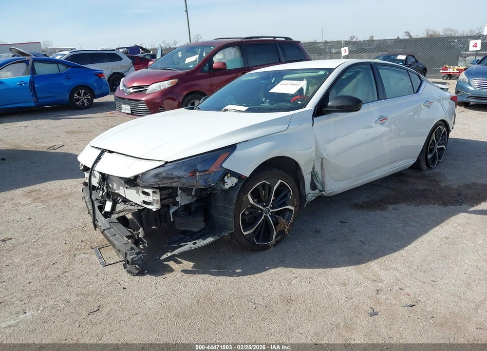 2024 NISSAN ALTIMA SR FWD VIN: 1N4BL4CV7RN370267
