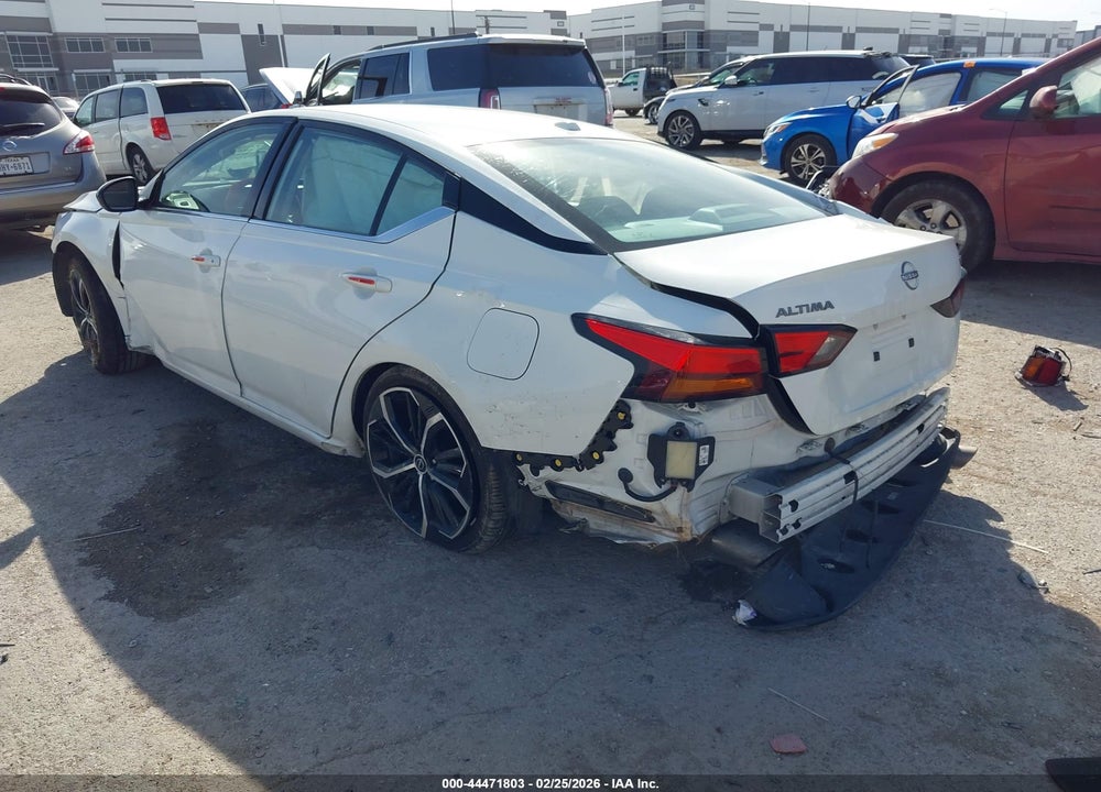 2024 NISSAN ALTIMA SR FWD VIN: 1N4BL4CV7RN370267