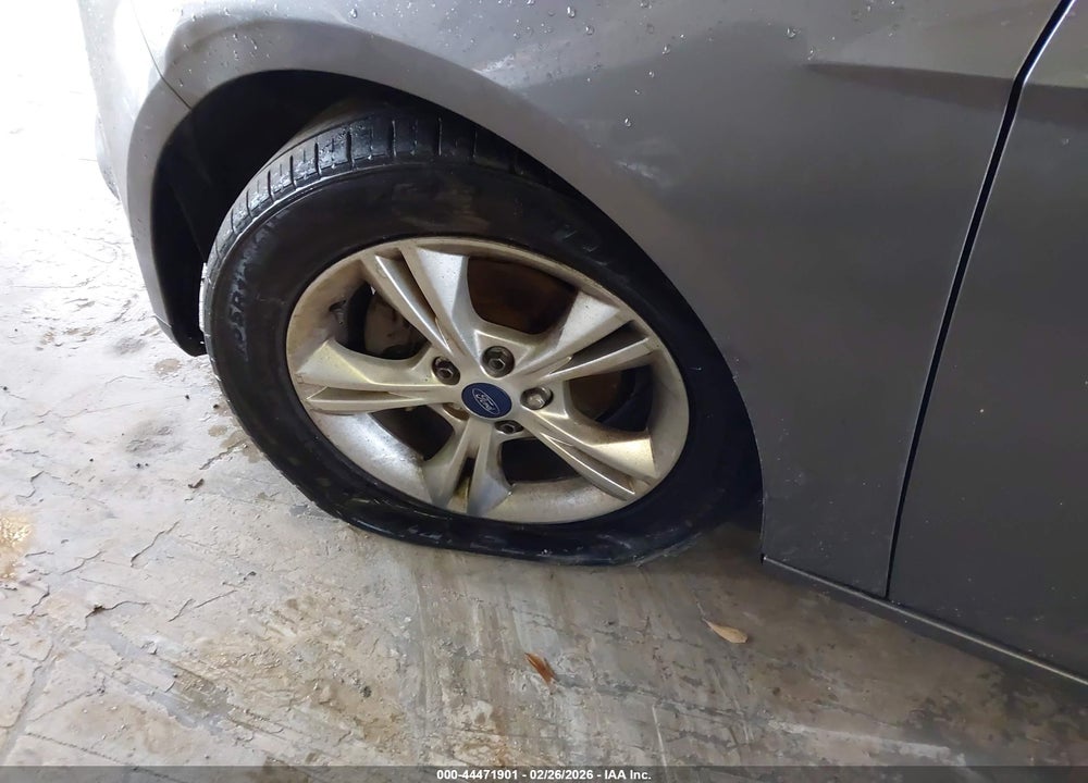 2014 FORD FOCUS SE VIN: 1FADP3F26EL302234