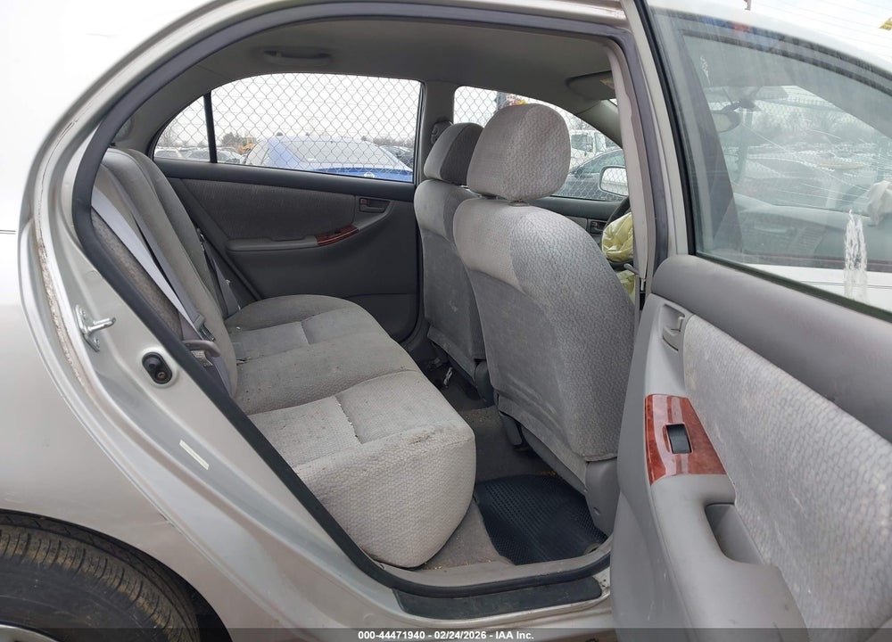 2004 TOYOTA COROLLA LE VIN: 1NXBR32EX4Z212438