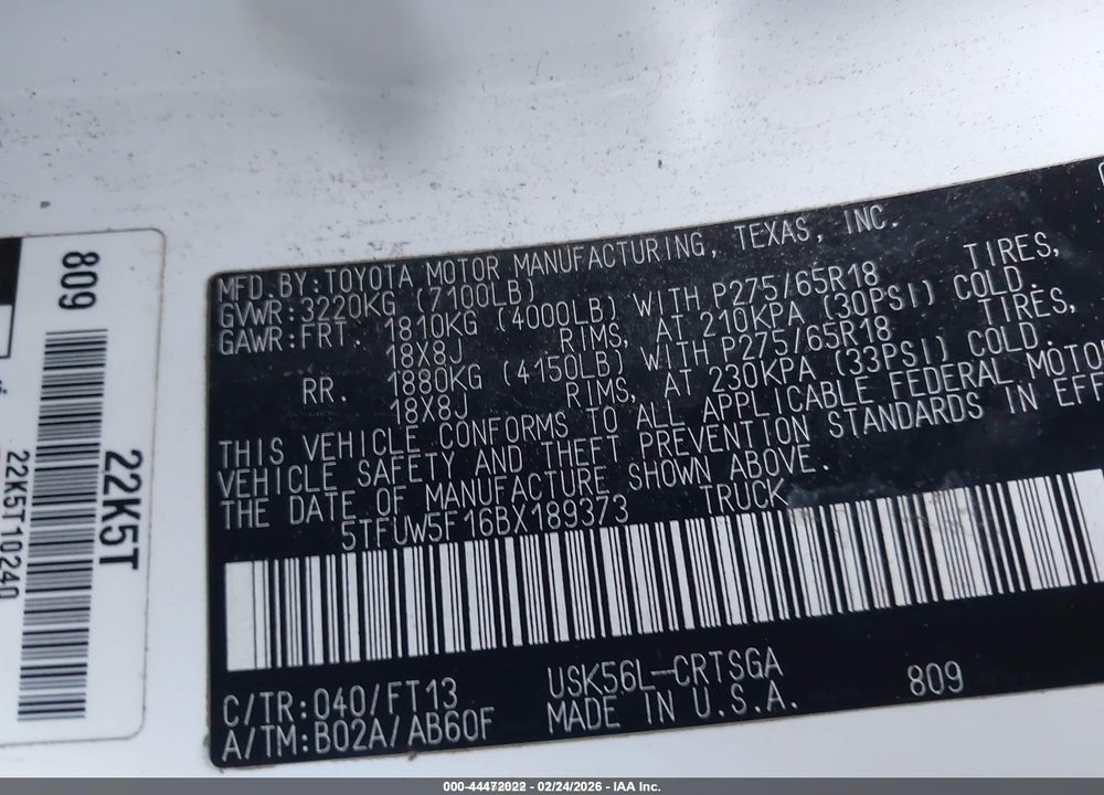2011 TOYOTA TUNDRA GRADE 5.7L V8 VIN: 5TFUW5F16BX189373