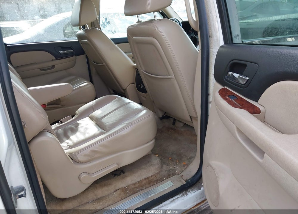 2007 CHEVROLET SUBURBAN 1500 LT VIN: 3GNFK16337G139502