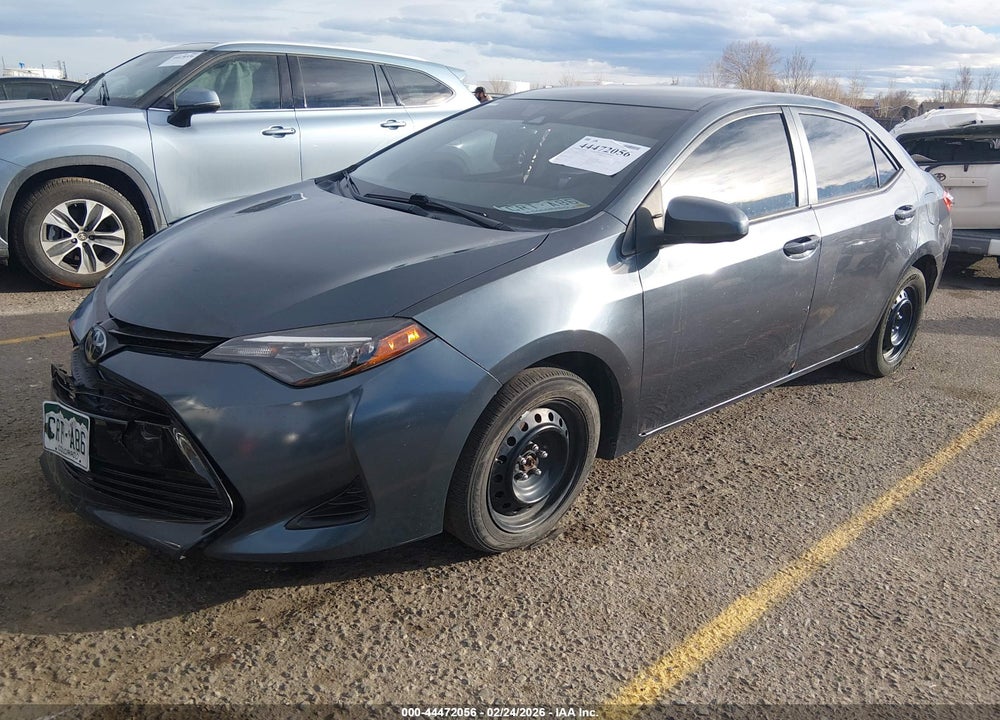 2019 TOYOTA COROLLA LE VIN: 2T1BURHE8KC180743