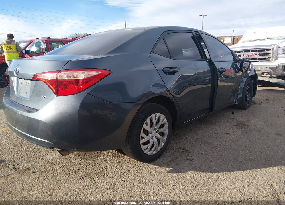 2019 TOYOTA COROLLA LE VIN: 2T1BURHE8KC180743