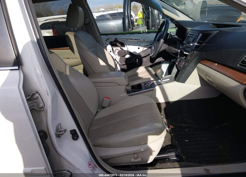 2014 SUBARU OUTBACK 2.5I LIMITED VIN: 4S4BRBLC4E3227869