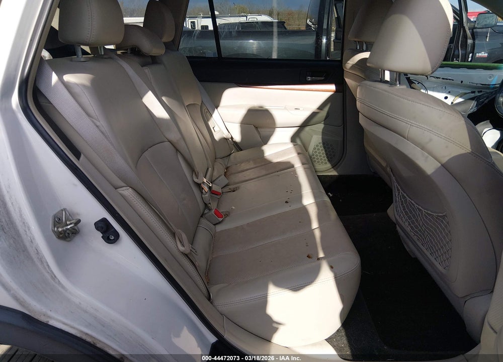 2014 SUBARU OUTBACK 2.5I LIMITED VIN: 4S4BRBLC4E3227869
