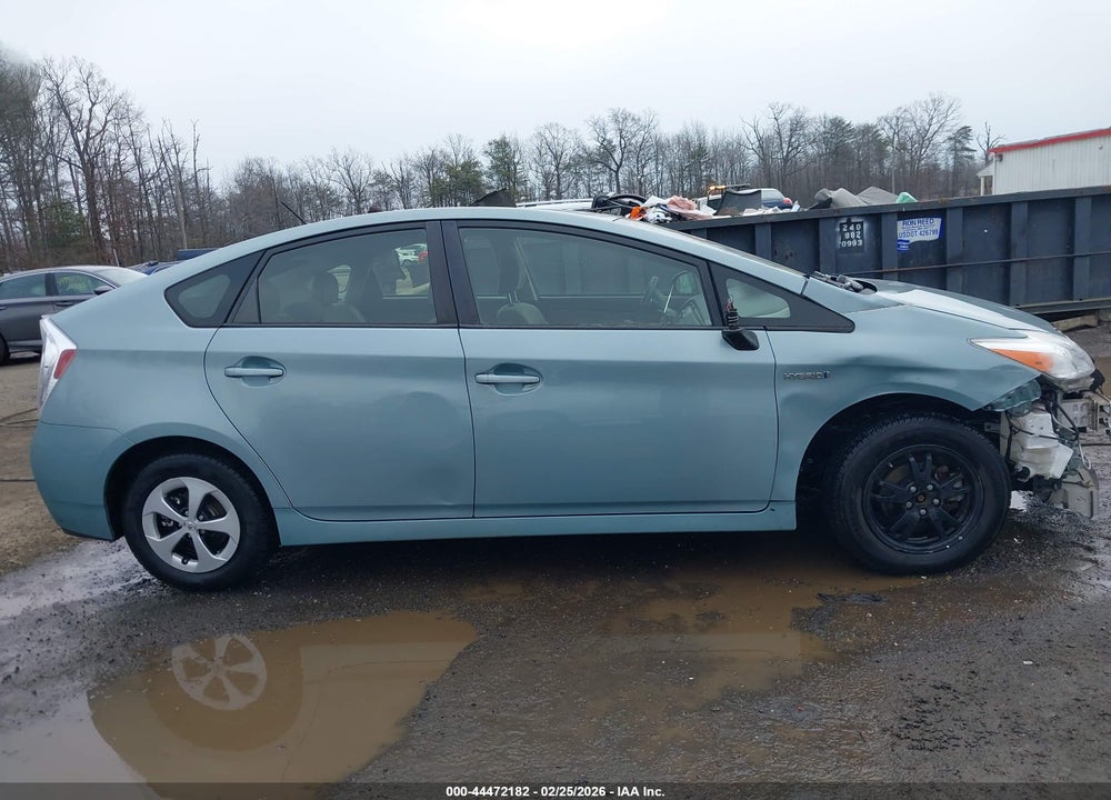 2013 TOYOTA PRIUS TWO VIN: JTDKN3DU5D5663193