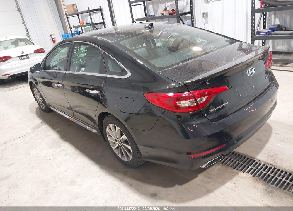 2017 HYUNDAI SONATA SPORT VIN: 5NPE34AF1HH570742