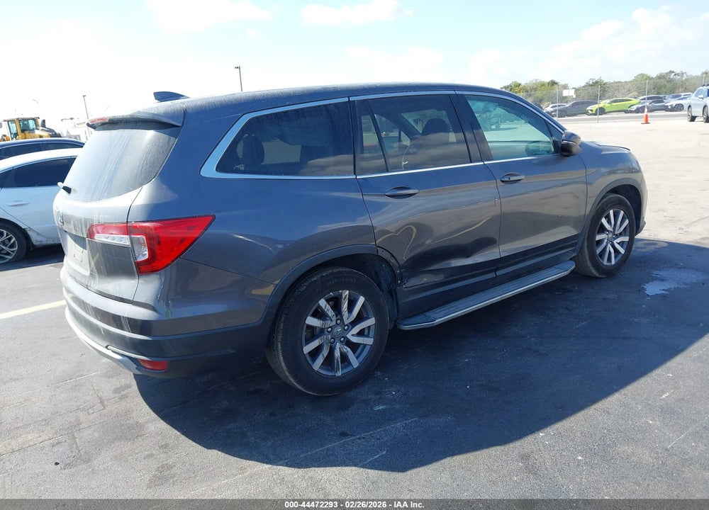2021 HONDA PILOT 2WD EX VIN: 5FNYF5H36MB021455
