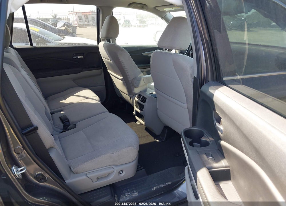2021 HONDA PILOT 2WD EX VIN: 5FNYF5H36MB021455