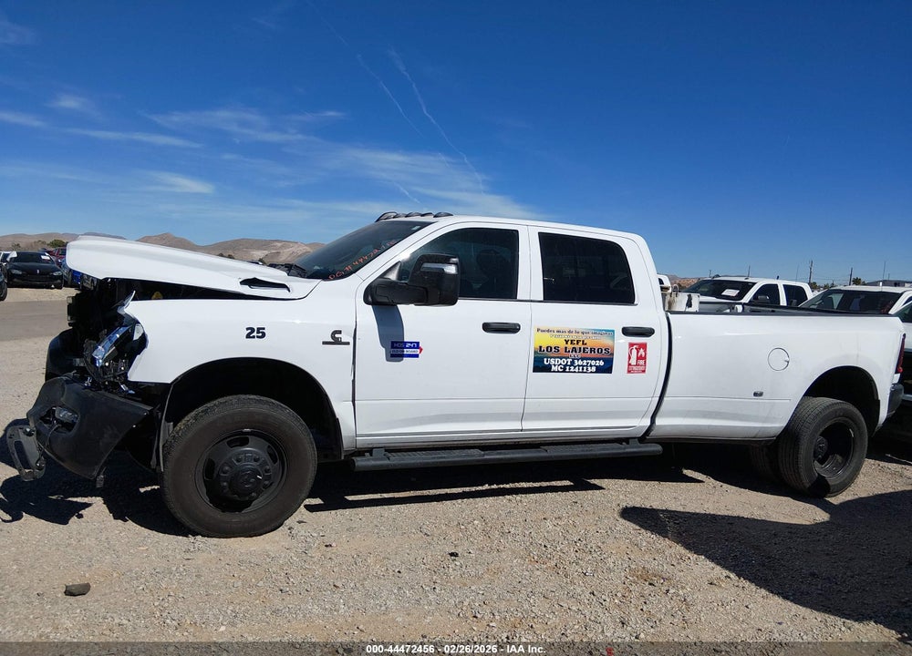 2025 RAM 3500 TRADESMAN  4X4 8' BOX VIN: 3C63RRGL2SG560843