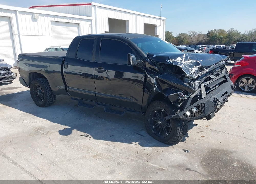 2017 TOYOTA TUNDRA SR 4.6L V8 VIN: 5TFRM5F13HX112996