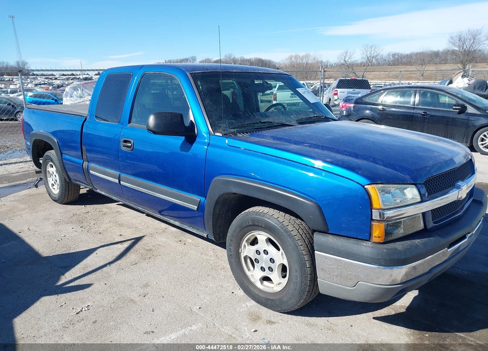 2004 CHEVROLET SILVERADO 1500 LS VIN: 2GCEC19T041120214