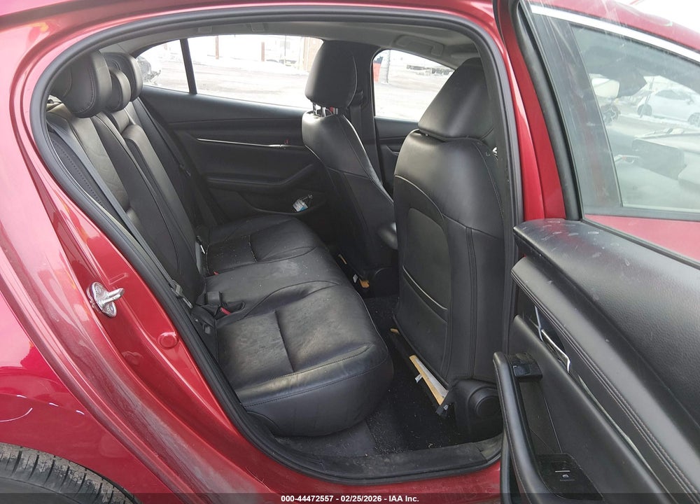 2019 MAZDA 3 PREMIUM PACKAGE VIN: 3MZBPAEM5KM104356