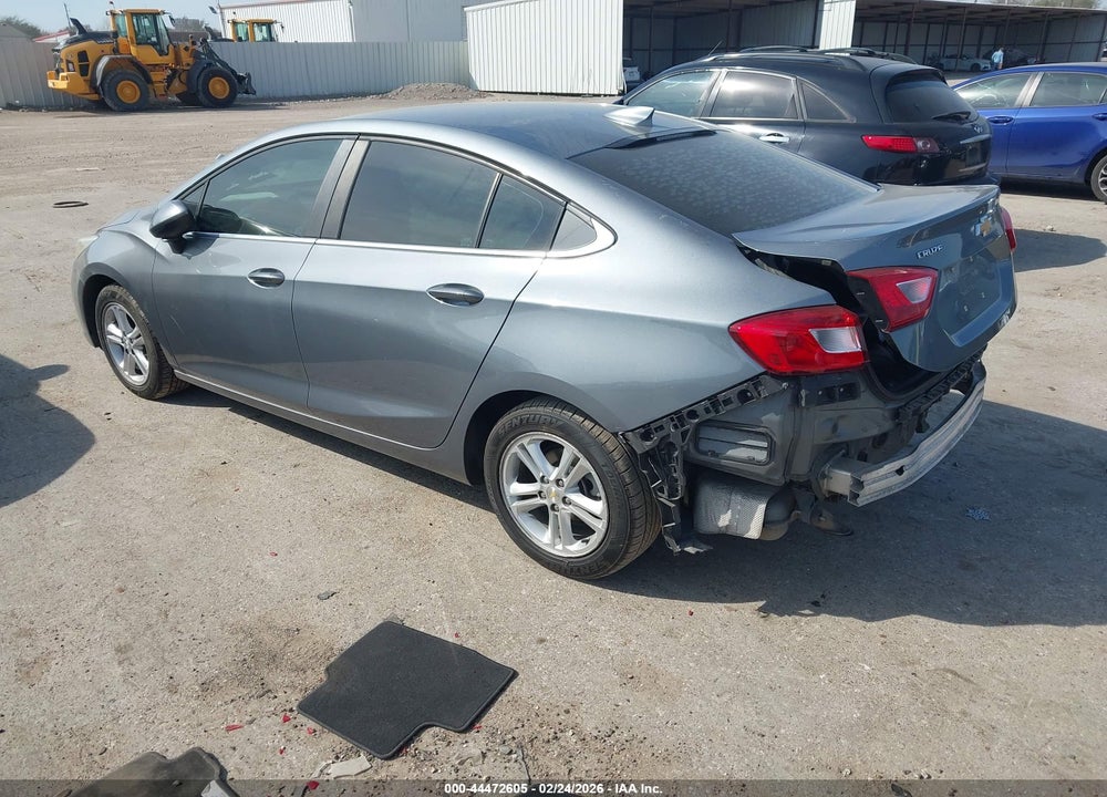 2018 CHEVROLET CRUZE LT AUTO VIN: 1G1BE5SM2J7243057