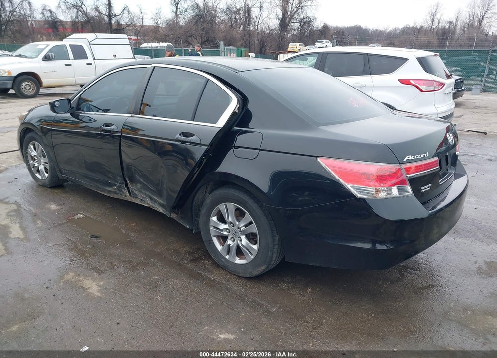 2011 HONDA ACCORD 2.4 LX-P VIN: 1HGCP2F48BA157093
