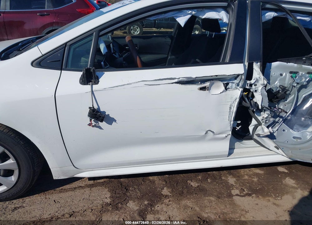 2020 TOYOTA COROLLA LE VIN: JTDEPRAE6LJ092424