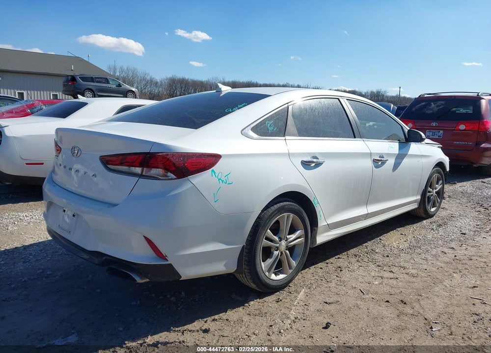 2018 HYUNDAI SONATA SEL+ VIN: 5NPE34AF4JH713561