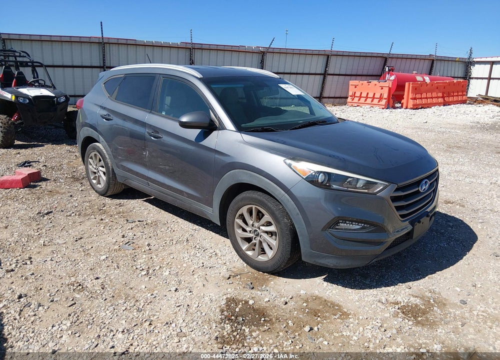 2016 HYUNDAI TUCSON SE VIN: KM8J3CA48GU059505