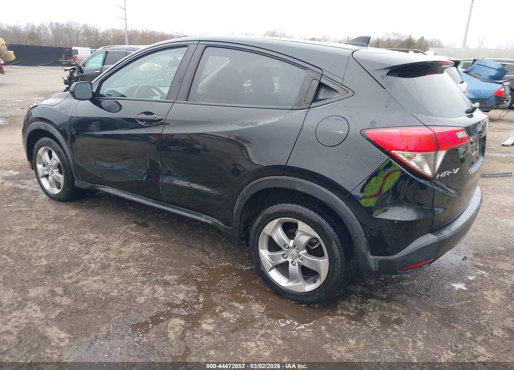 2019 HONDA HR-V LX VIN: 3CZRU6H32KG733396