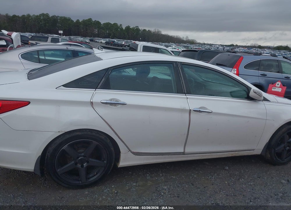 2011 HYUNDAI SONATA LIMITED VIN: 5NPEC4AC1BH137032