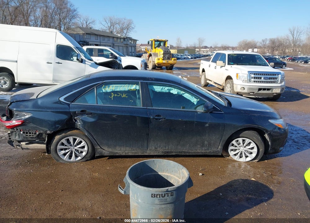 2017 TOYOTA CAMRY LE VIN: 4T1BF1FK1HU807956