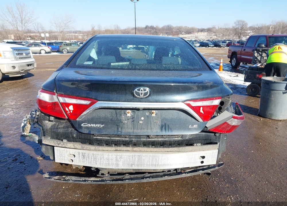 2017 TOYOTA CAMRY LE VIN: 4T1BF1FK1HU807956