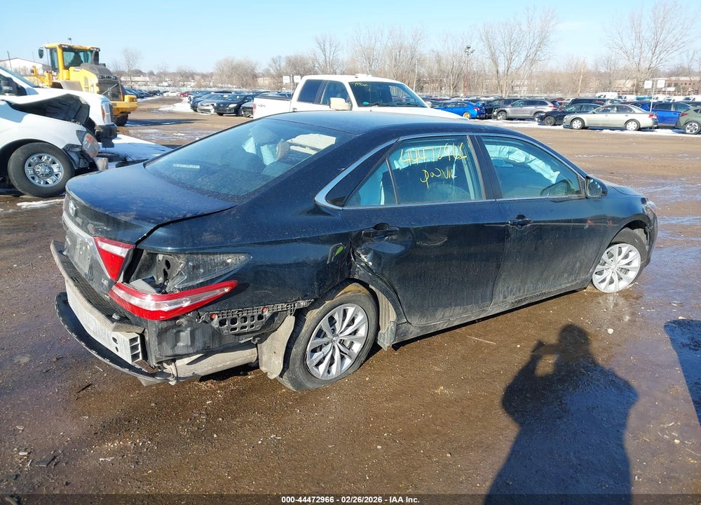 2017 TOYOTA CAMRY LE VIN: 4T1BF1FK1HU807956