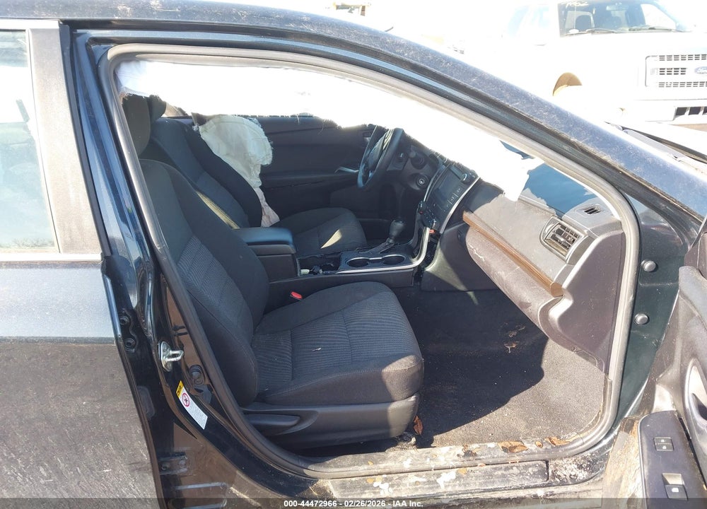 2017 TOYOTA CAMRY LE VIN: 4T1BF1FK1HU807956