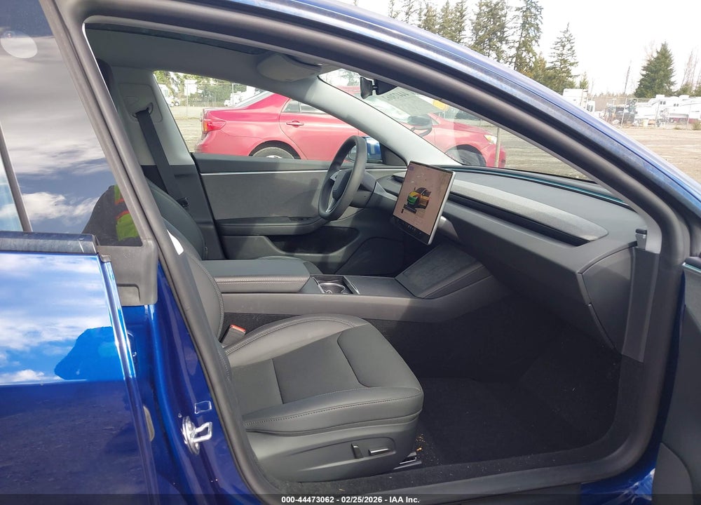 2025 TESLA MODEL 3 LONG RANGE REAR-WHEEL DRIVE/STANDARD REAR-WHEEL DRIVE VIN: 5YJ3E1EA9SF043312