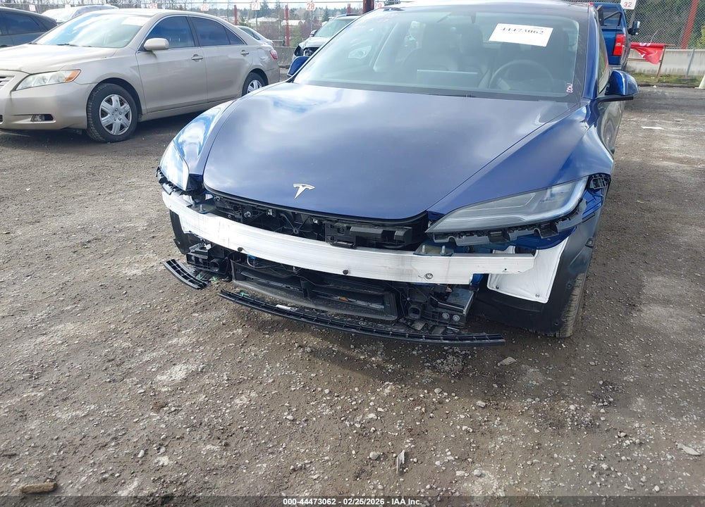 2025 TESLA MODEL 3 LONG RANGE REAR-WHEEL DRIVE/STANDARD REAR-WHEEL DRIVE VIN: 5YJ3E1EA9SF043312