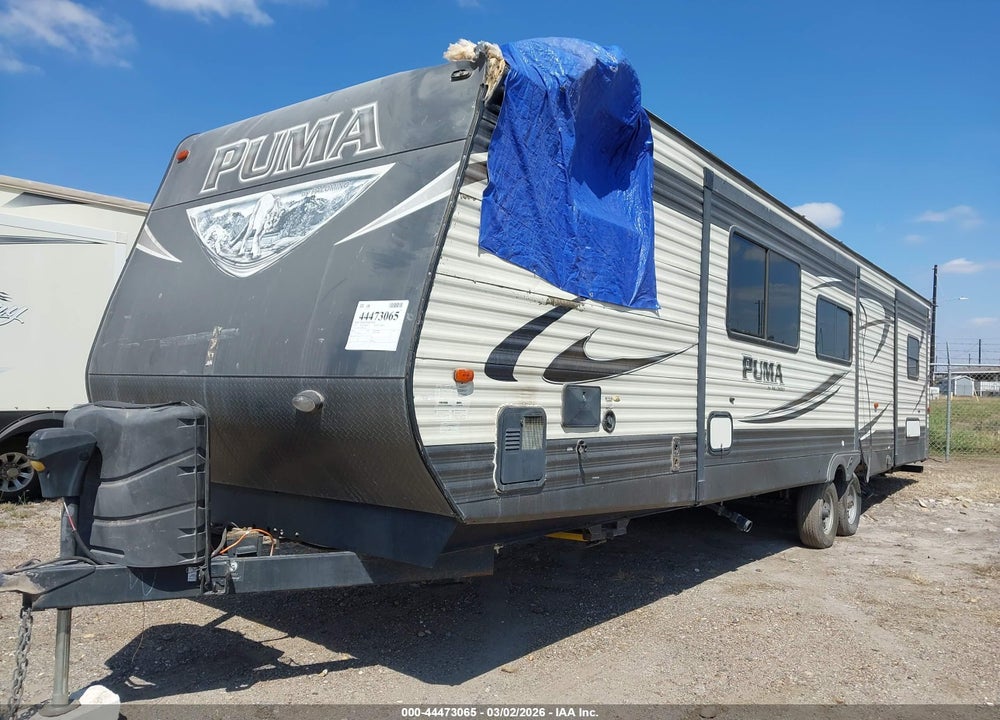 2017 PALOMINO PUMA 32FBIS VIN: 4X4TPUH29HP063696