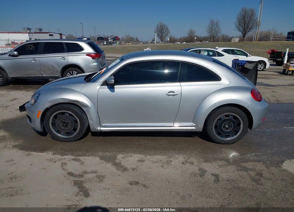 2012 VOLKSWAGEN BEETLE 2.5L VIN: 3VWJX7AT6CM613093