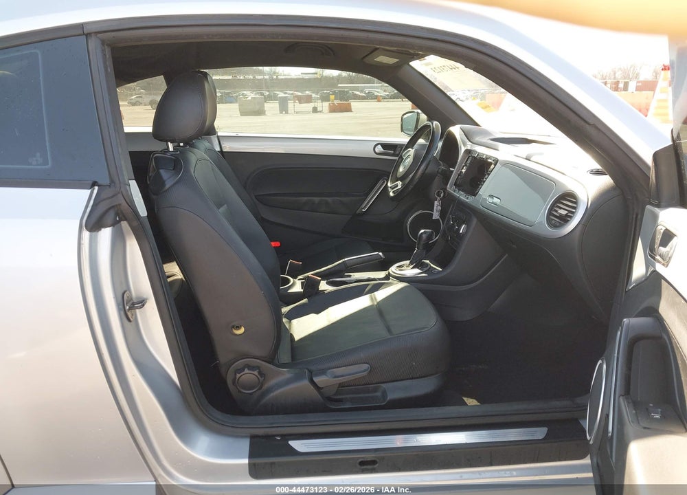 2012 VOLKSWAGEN BEETLE 2.5L VIN: 3VWJX7AT6CM613093