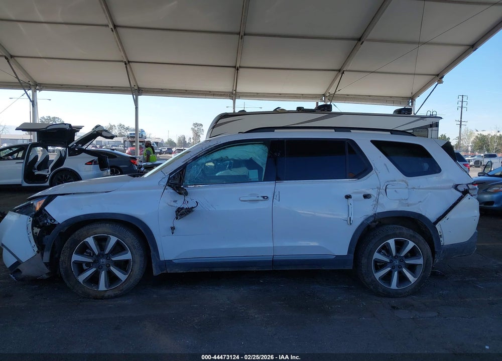2023 HONDA PILOT AWD ELITE VIN: 5FNYG1H86PB043171
