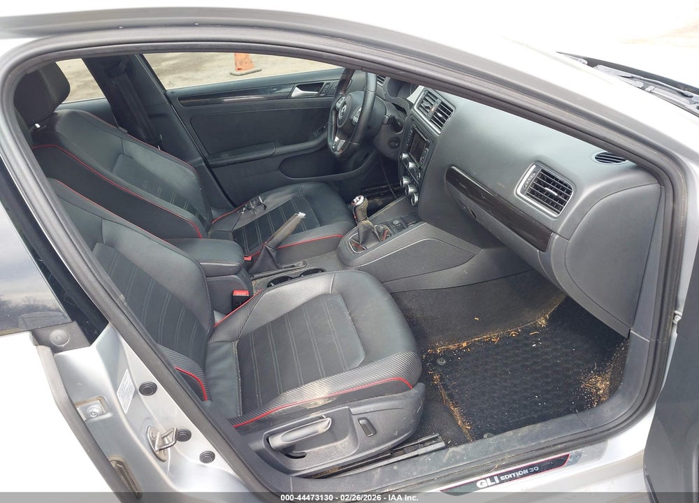 2014 VOLKSWAGEN JETTA GLI EDITION 30 W/NAV VIN: 3VW5S7AJ9EM259992