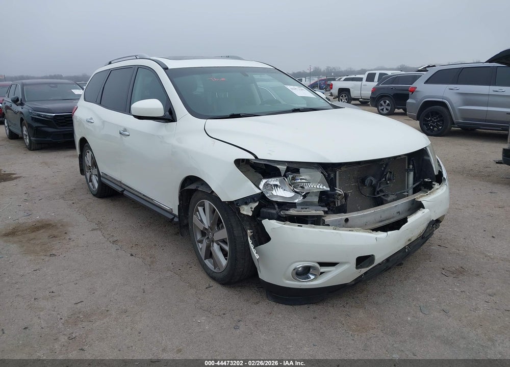 2015 NISSAN PATHFINDER PLATINUM VIN: 5N1AR2MN5FC656631