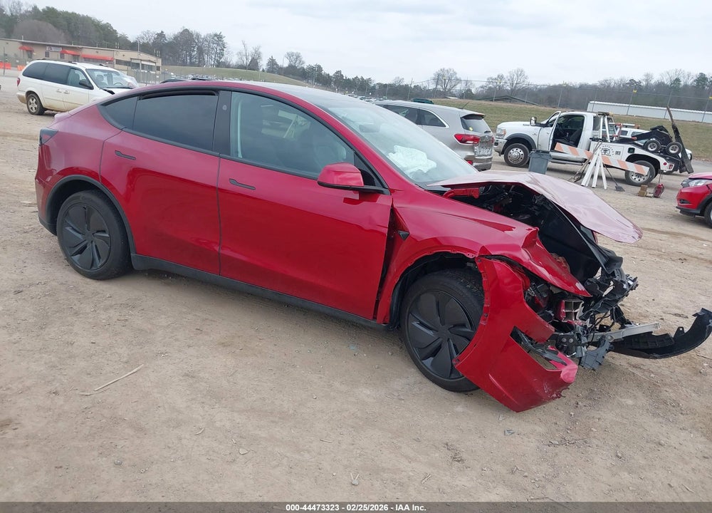 2026 TESLA MODEL Y PREMIUM REAR-WHEEL DRIVE/STANDARD REAR-WHEEL DRIVE VIN: 7SAYGDED9TF462454