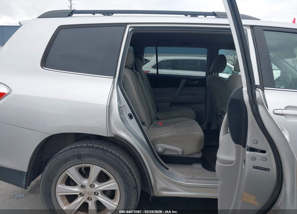 2013 TOYOTA HIGHLANDER BASE PLUS V6 VIN: 5TDZK3EH2DS115431