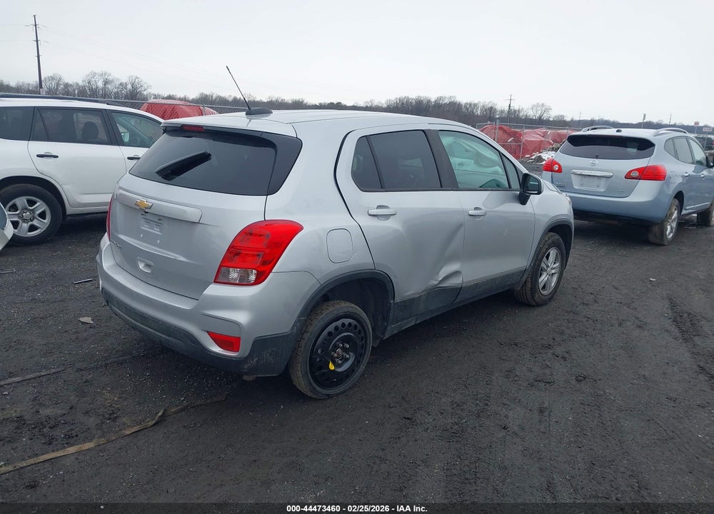 2019 CHEVROLET TRAX LS VIN: 3GNCJNSB0KL173732