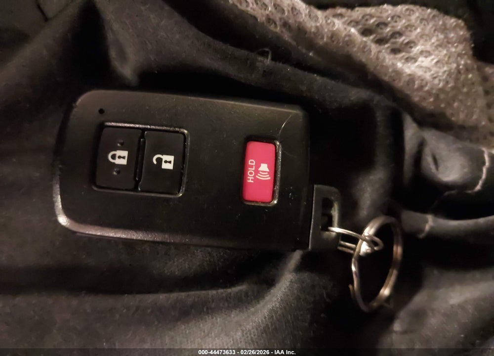 2012 TOYOTA PRIUS C THREE VIN: JTDKDTB38C1521715