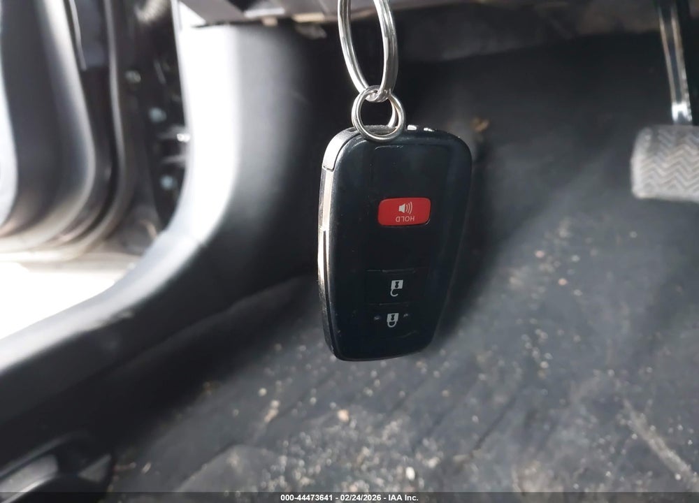 2019 TOYOTA COROLLA SE VIN: JTNK4RBE1K3044984