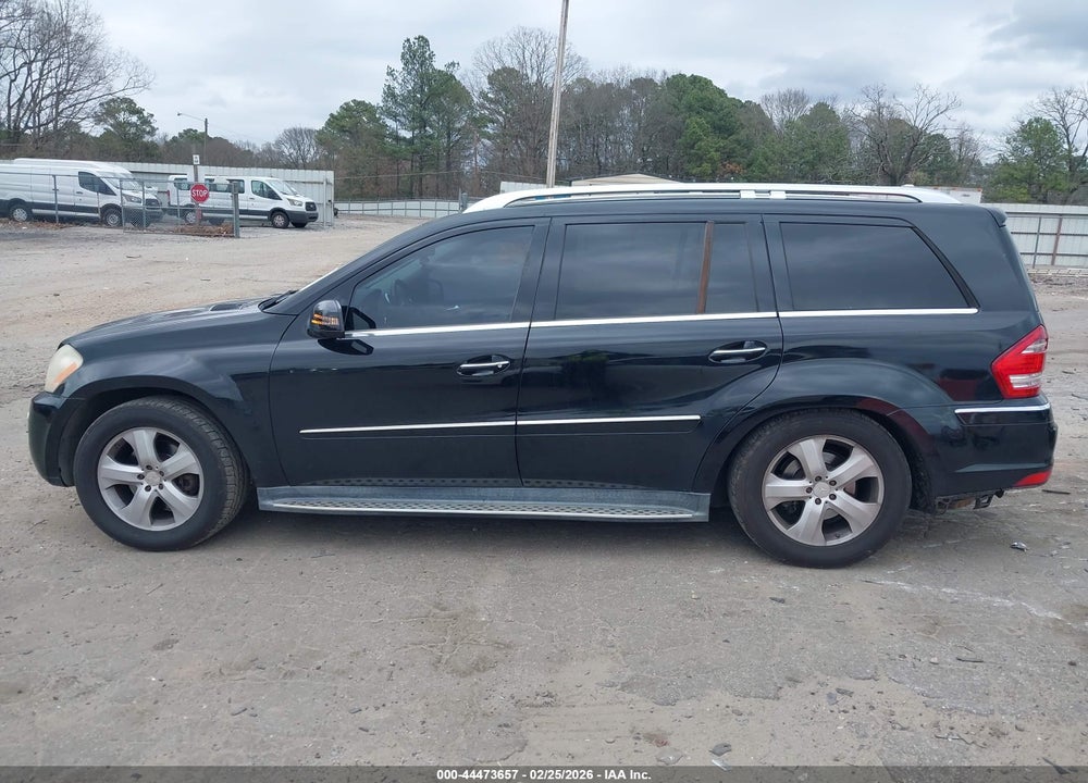 2011 MERCEDES-BENZ GL 450 4MATIC VIN: 4JGBF7BE8BA632617