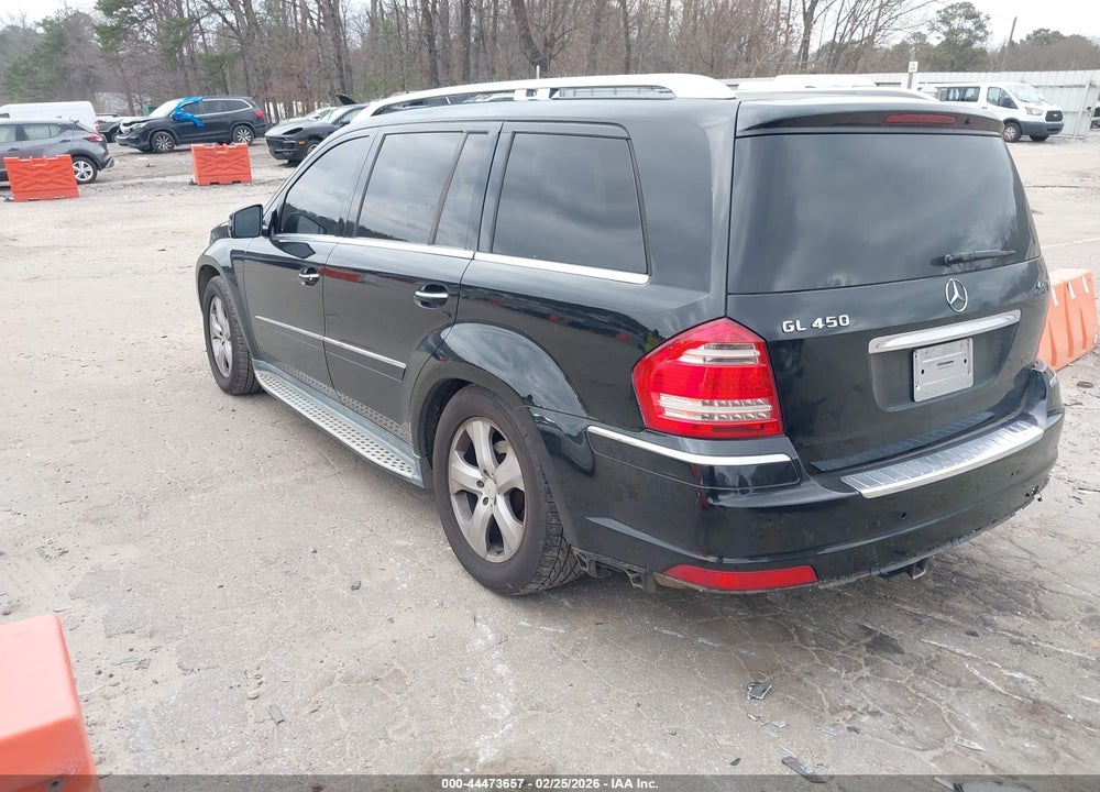 2011 MERCEDES-BENZ GL 450 4MATIC VIN: 4JGBF7BE8BA632617